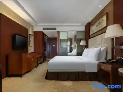 Celebrity City - 47