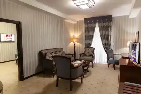 Zargaron Plaza - 144
