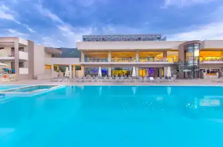 Alea & Suites - 11
