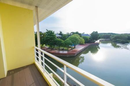 Baan Talay See Cream Resort - 31