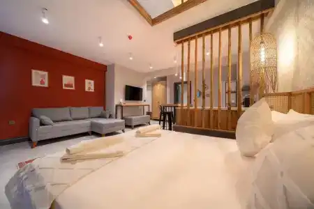 Reddoors Suits - 31