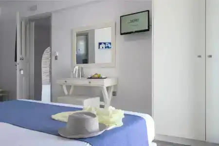Kanale's Rooms & Suites - 50