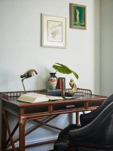 Pontchartrain St. Charles Avenue - 27