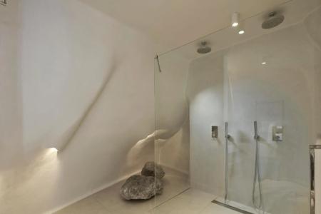 Cosmopolitan Suites - Small Luxurys of the World - 16