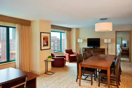 Sheraton Grand Chicago - 100