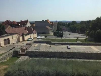 City Agoston - 11