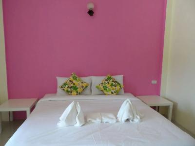 Oyo 902 Life & Love Resort - 4