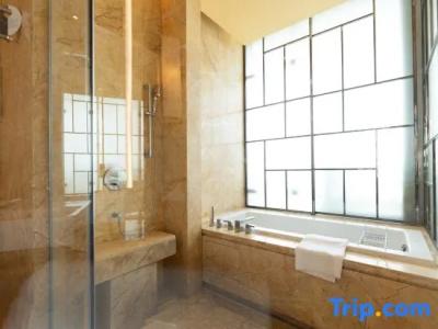 Haikou Marriott (All Sea View Rooms, Hot Spring) - 144