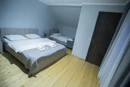 Soncho Kazbegi - 12