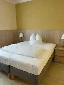 Select Suites & Aparts - 113