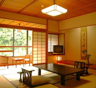 Yamanakaonsen Ohanami Kyubei - 3