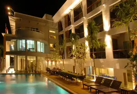 Baan Suwantawe - 13
