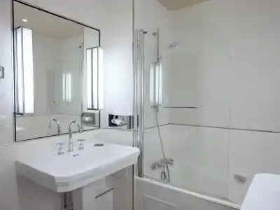 Best Western Premier Grand Monarque & Spa - 8