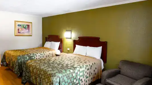 Rodeway Inn & Suites Fort Jackson - 23