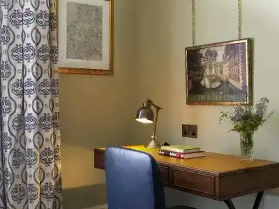 University Arms, Autograph Collection - 46