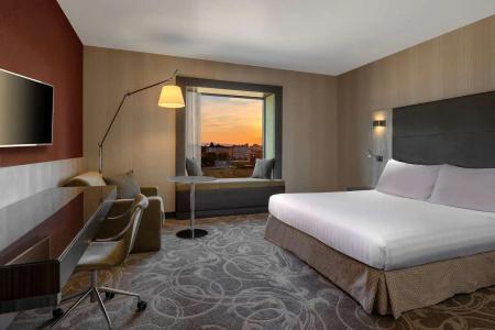Hilton Geneva and Conference Centre - 51