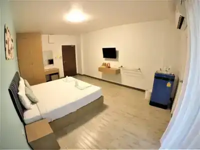 Shyne Place - 23