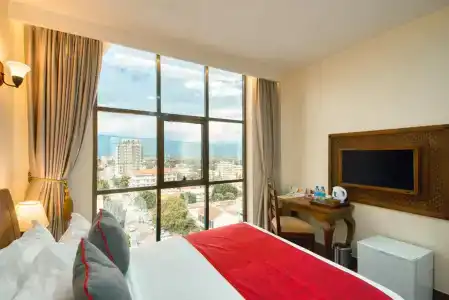 Kibo Palace - 25