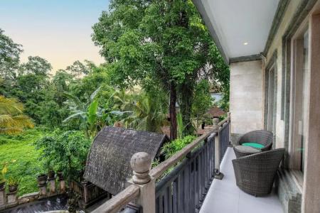 Amoya Inn - 81