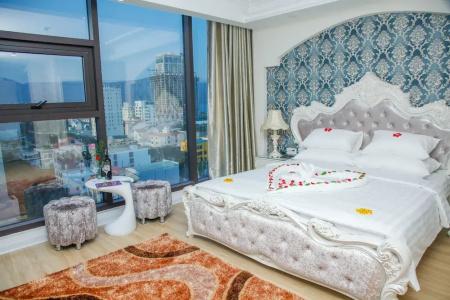 Golden Rose - 39