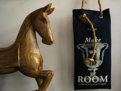 M Boutique - 35
