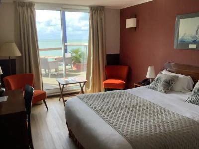 La Petite Rade Hôtel - 5