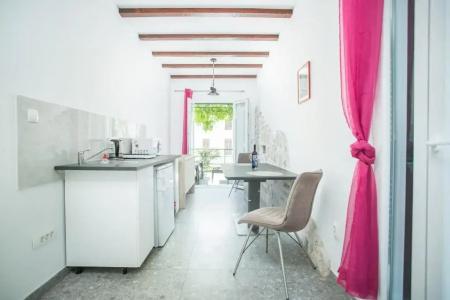 Garden Apartment - 48