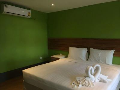 Apple Beachfront Resort - 2