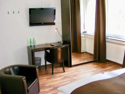 Boutique Düsseldorf Berial - 16