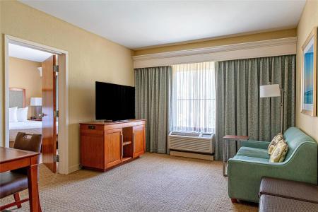 Hampton Inn Charleston-Daniel Island - 33