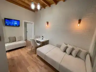 Rias Penthouse Suites - 256