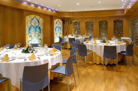 Evenia Rossello - 27