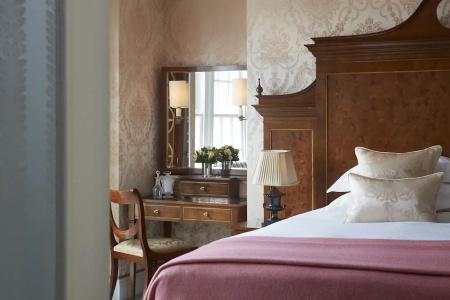 The Goring - 99