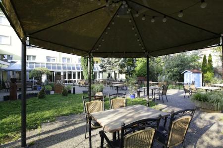 ArtAna Eden - 16