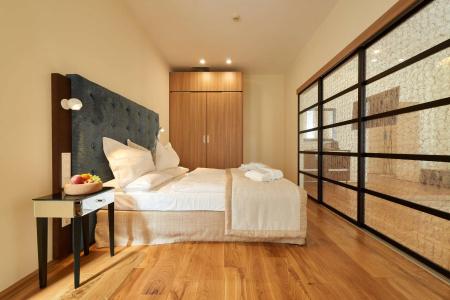 HiLight Suites - 28
