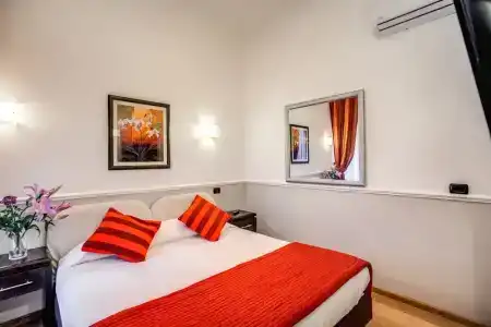 Everest Inn Rome - 75