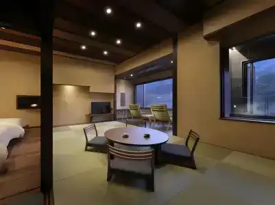 Nanaeyae - 17