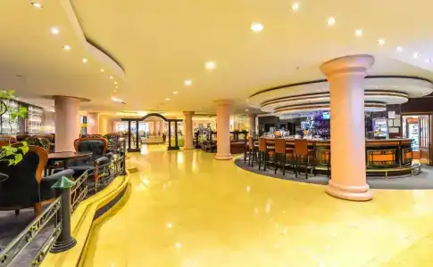 Phoenicia Grand - 32
