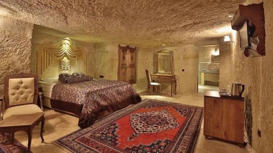Phocas Cave Suites - 64