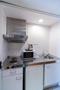 ApartAtenea Barcelona - 27