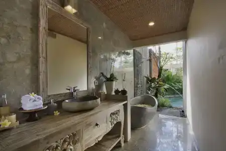 The Alena a Pramana Experience - 32