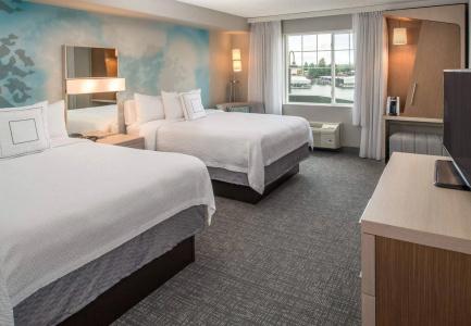 Courtyard by Marriott Portland North - 4