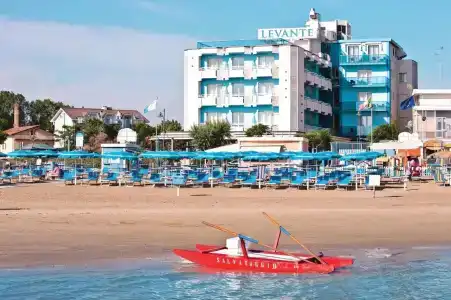 Levante - 19