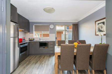 Quest Yelverton - 14
