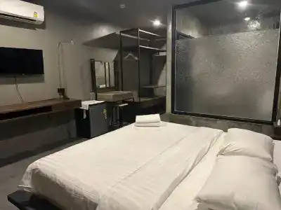 Premier Hostel Chiang Mai - 4
