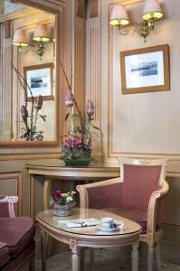 Hôtel Astoria - 11