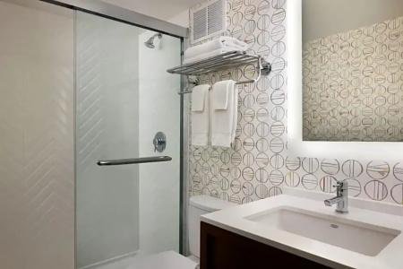 Holiday Inn, An Ihg - 94
