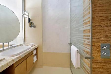Crowne Plaza Dubai Marina, An Ihg - 59