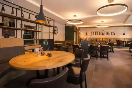 Am Paulusbogen - 16