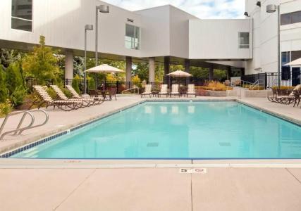 DoubleTree by Hilton City Center - 18